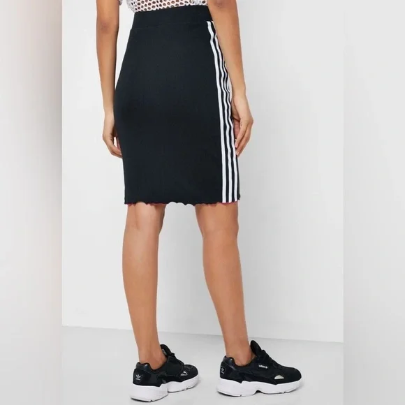 Adidas Originals Bellista Three Stripe Ribbed Black, White & Pink Skirt Small
